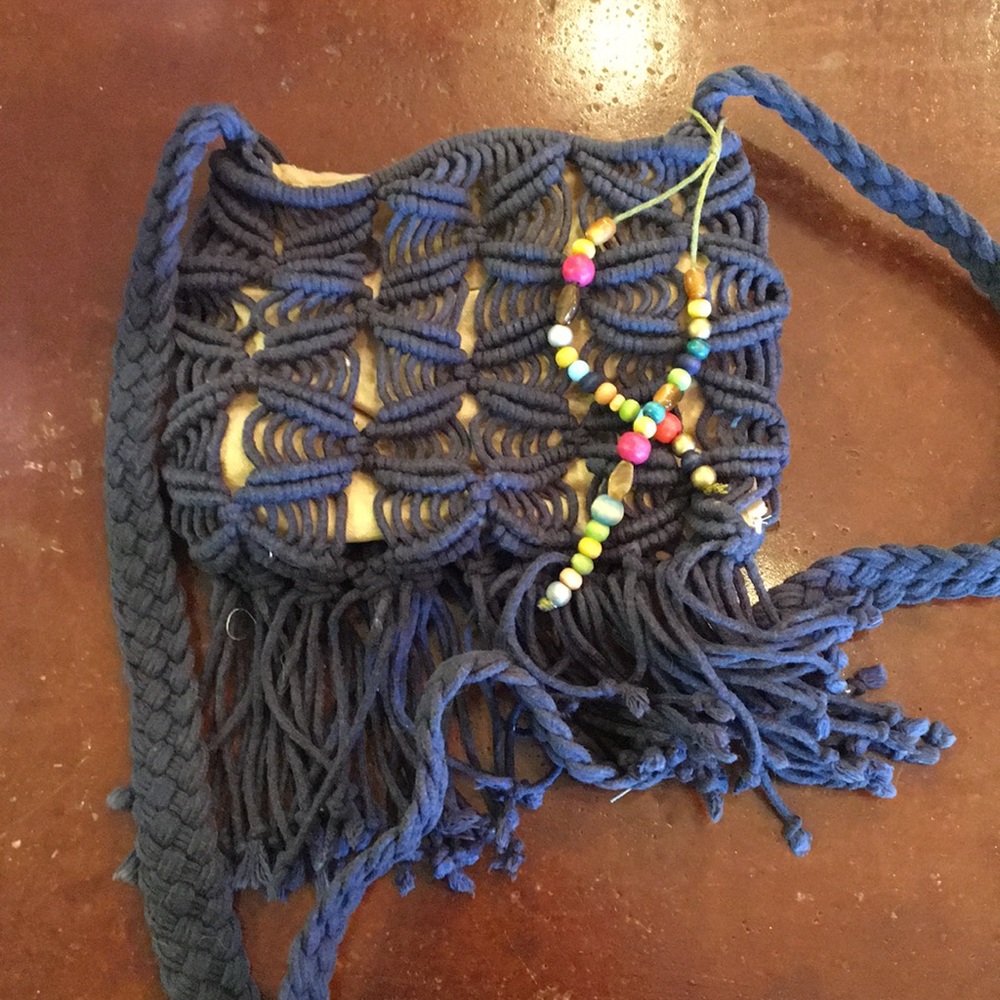 Lucky brand purse